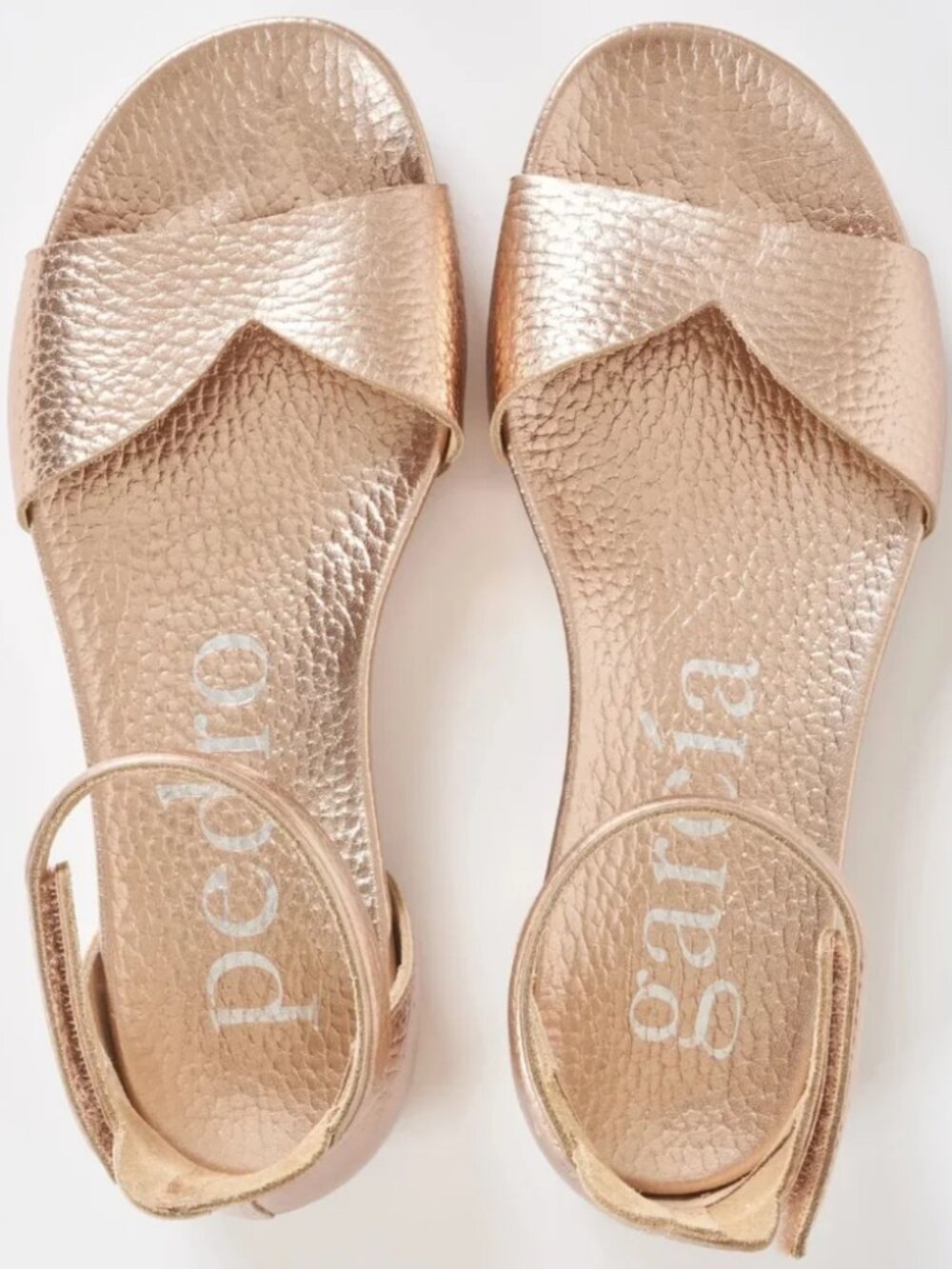 Pedro García Jela Metallic Ankle-Grip Sandals